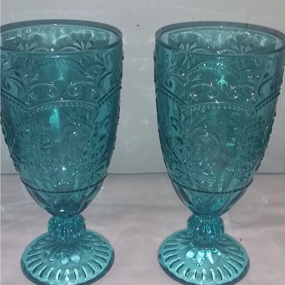 🌺 New Pioneer Woman (4) 14.7-Ounces Amelia Teal Blue Glass Goblets - Picture 7 of 9